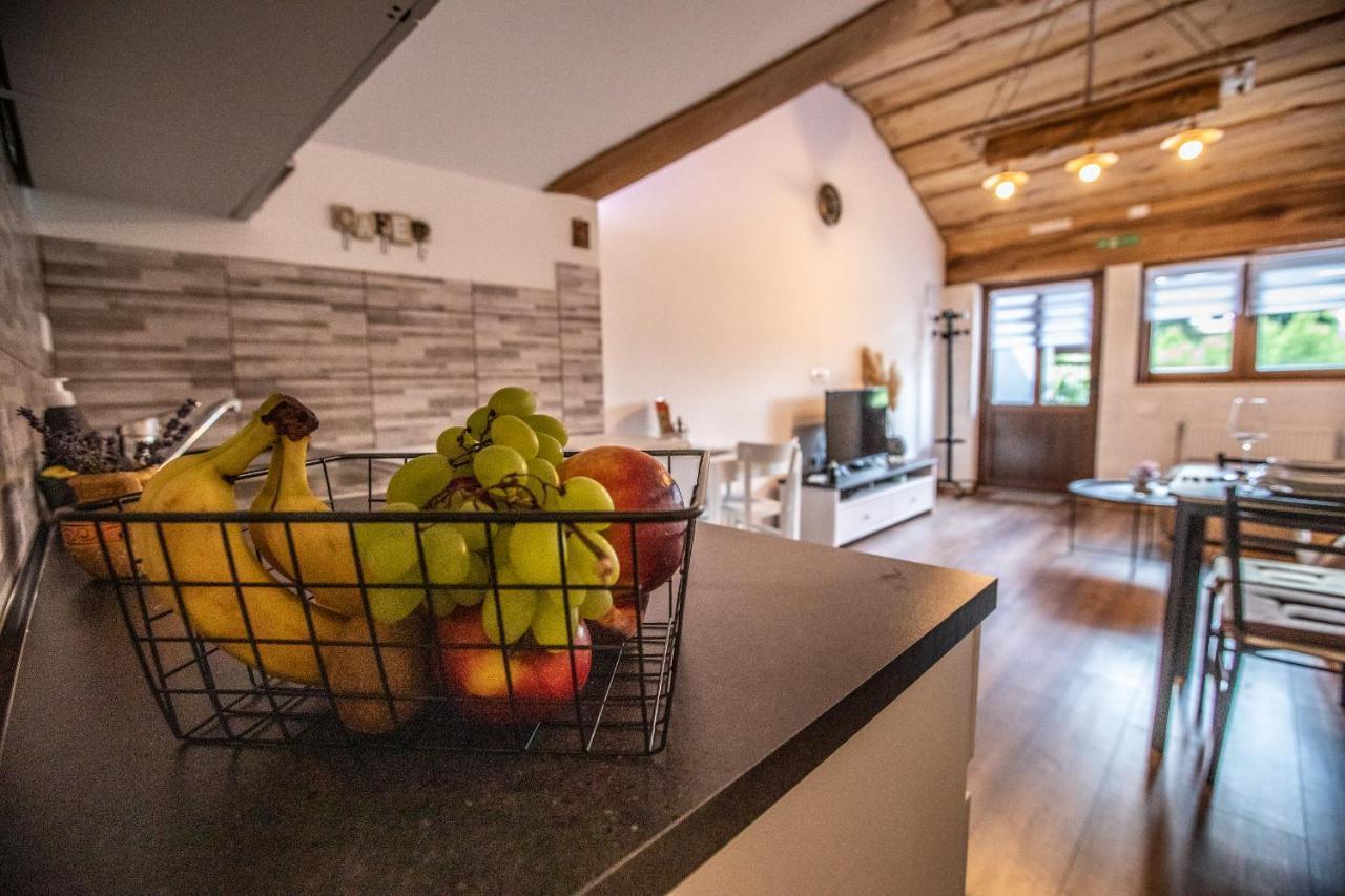 Apartman Mila ヨスィト エクステリア 写真